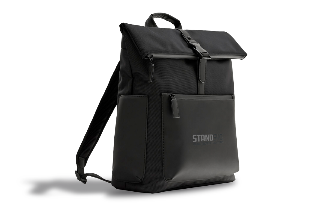 MOCHILA Personalização Extrema e Exclusividade, através de customização on-demand ou kits temáticos, cria um senso de valor e singularidade. E o Merchandising de Experiência