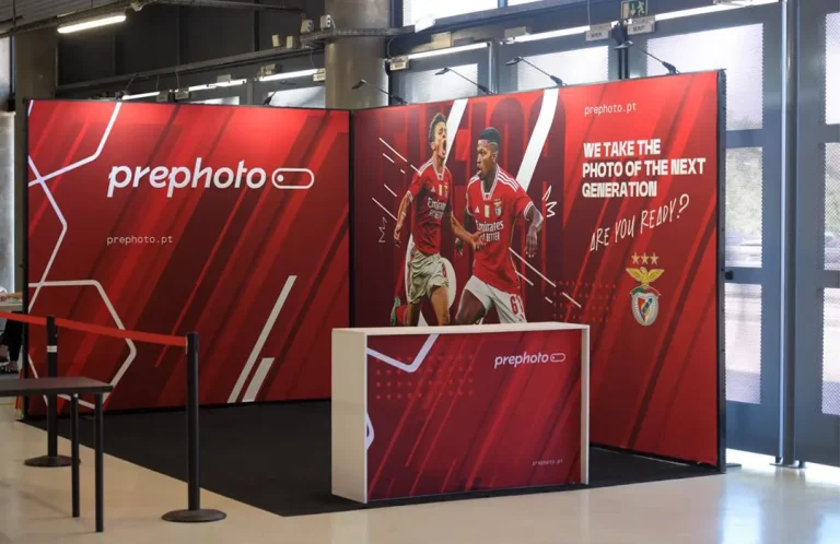 Portfolio Standsys Portugal - Personalização - Balcão 5x3m Painel publicitário - aluguer e venda - multiframe