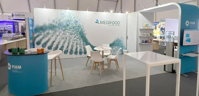 Portfolio Standsys Portugal - Personalização - Balcão Painel publicitário - aluguer e venda - stand 6x3 caixa de luz