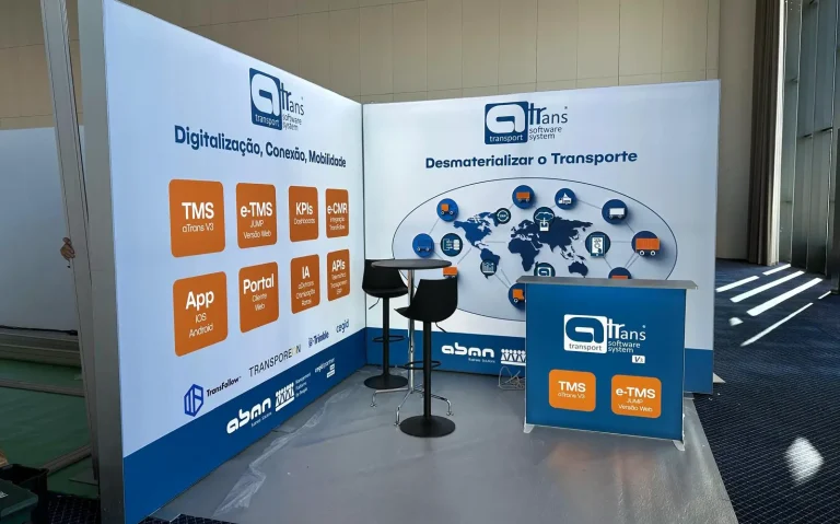 Portfolio Standsys Portugal - Personalização - Balcão Painel publicitário - aluguer e venda - stand caixa de luz