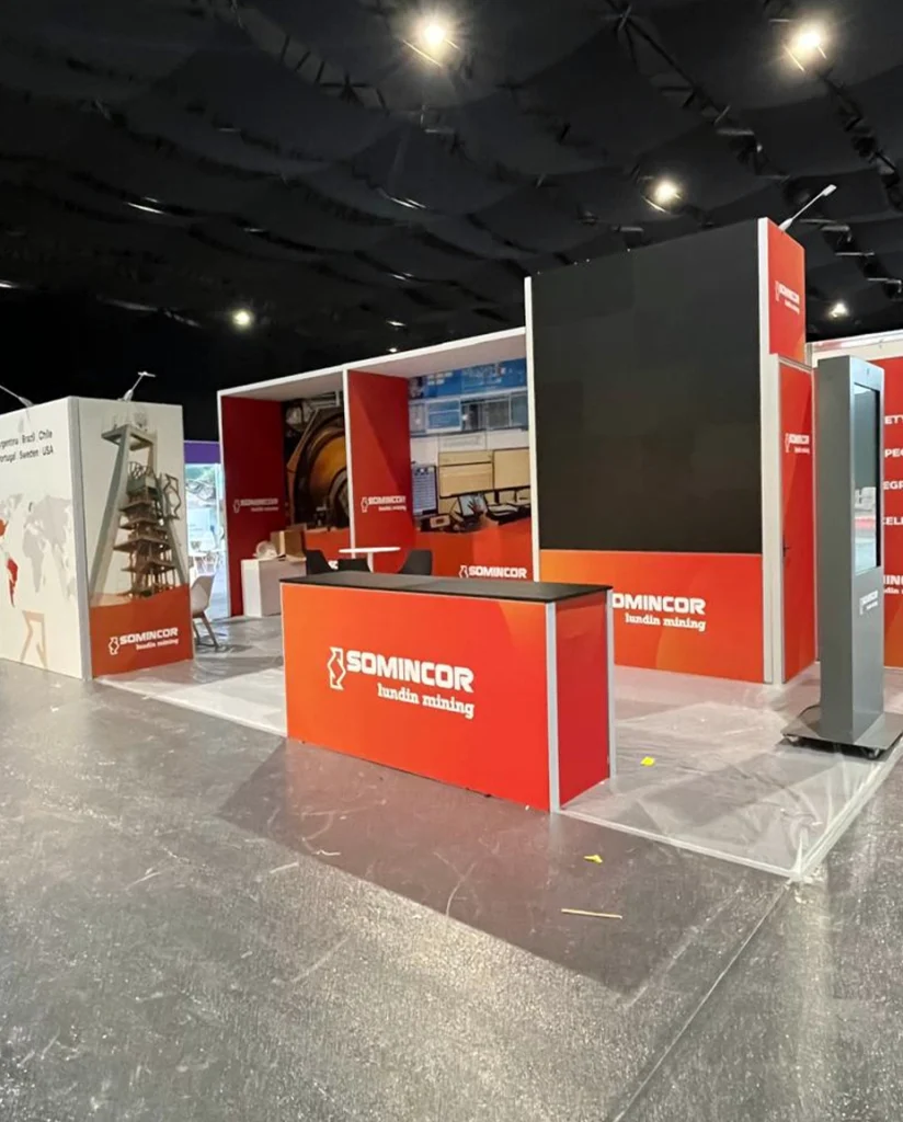 Portfolio Standsys Portugal - Personalização - Balcão 5x3m Painel publicitário - aluguer e venda - multiframe